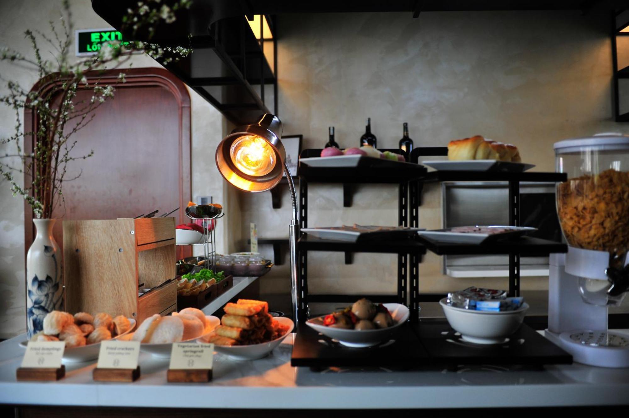 Hato Saigon Boutique Hotel & Rooftop ホーチミン市 エクステリア 写真