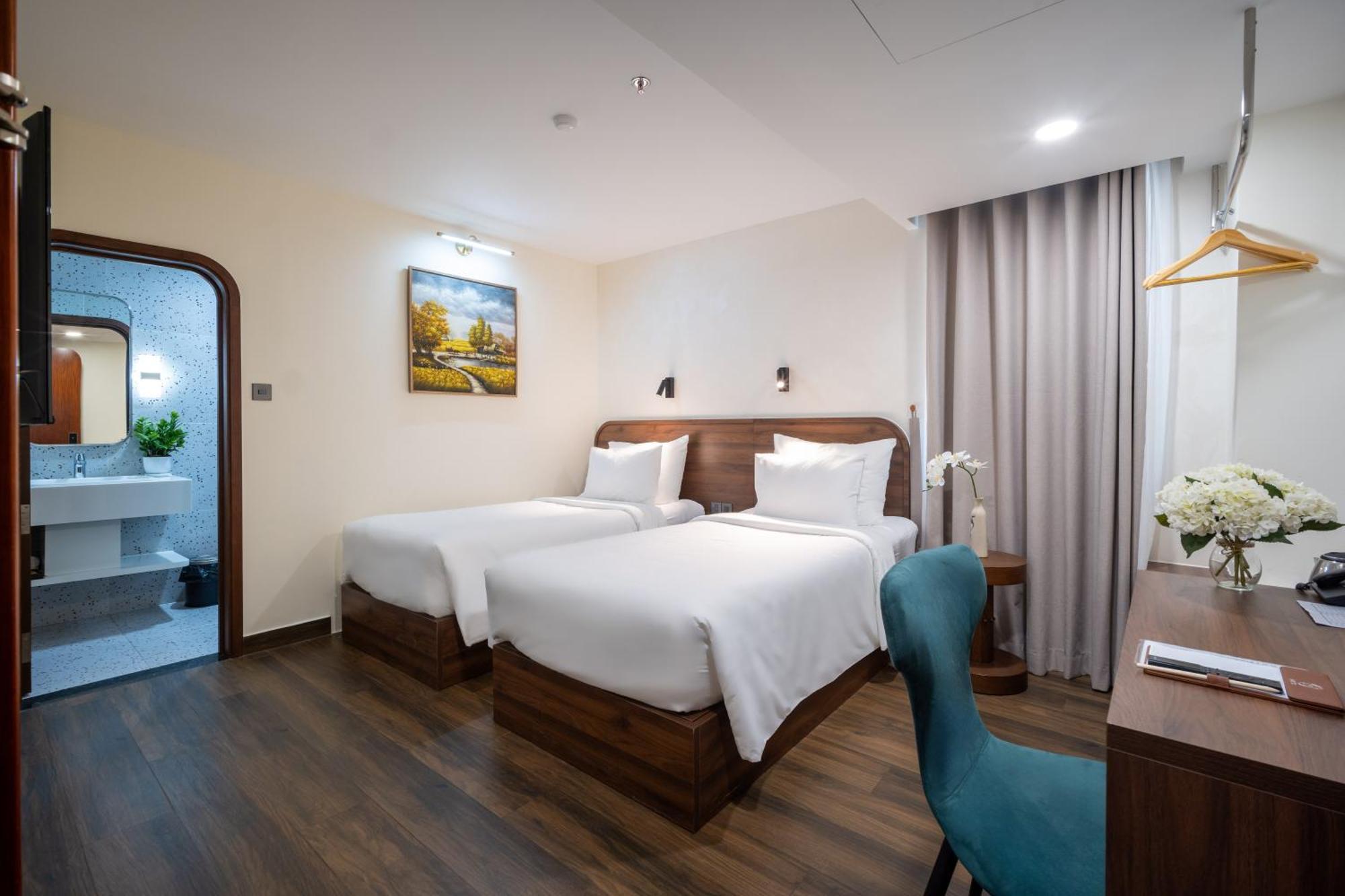 Hato Saigon Boutique Hotel & Rooftop ホーチミン市 エクステリア 写真