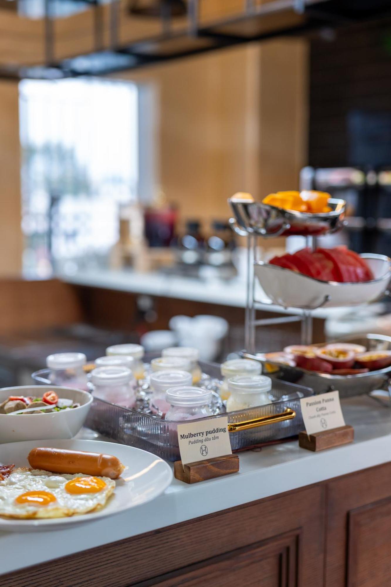 Hato Saigon Boutique Hotel & Rooftop ホーチミン市 エクステリア 写真