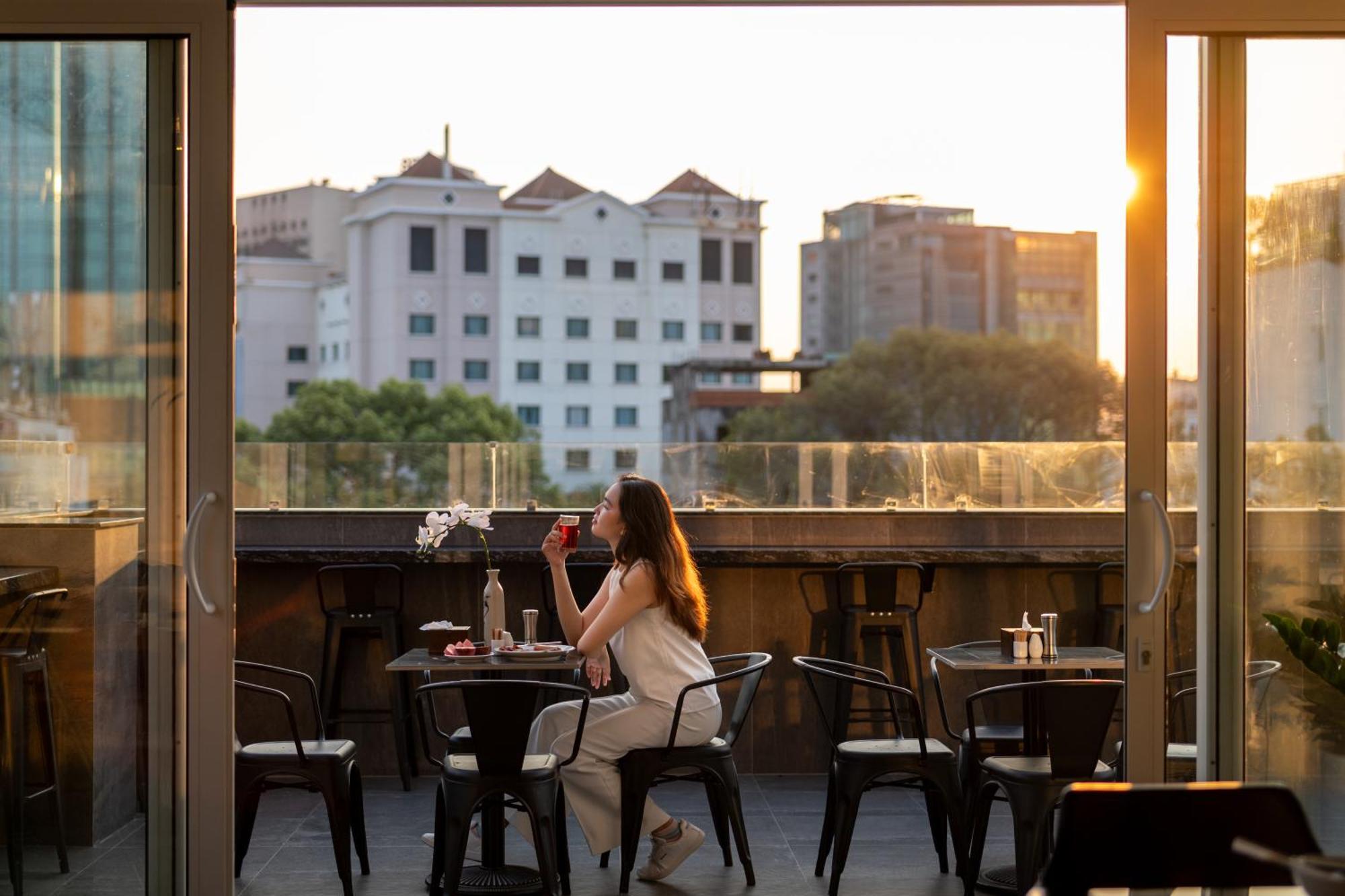 Hato Saigon Boutique Hotel & Rooftop ホーチミン市 エクステリア 写真