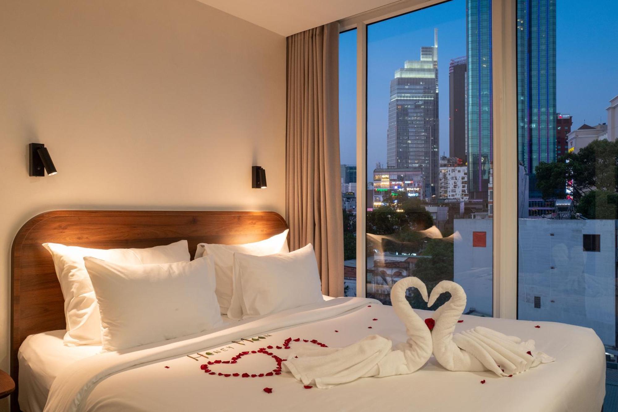 Hato Saigon Boutique Hotel & Rooftop ホーチミン市 エクステリア 写真