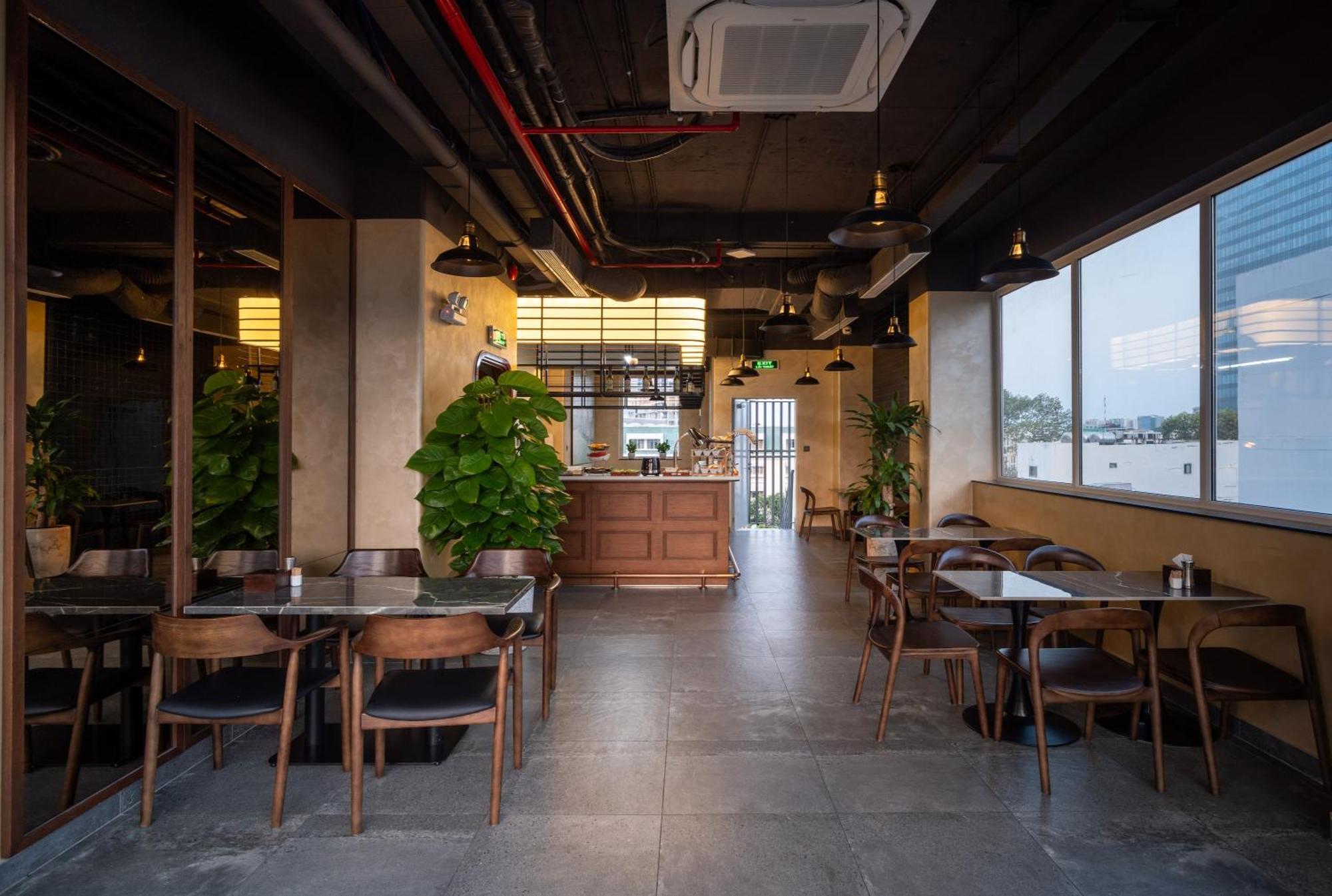 Hato Saigon Boutique Hotel & Rooftop ホーチミン市 エクステリア 写真