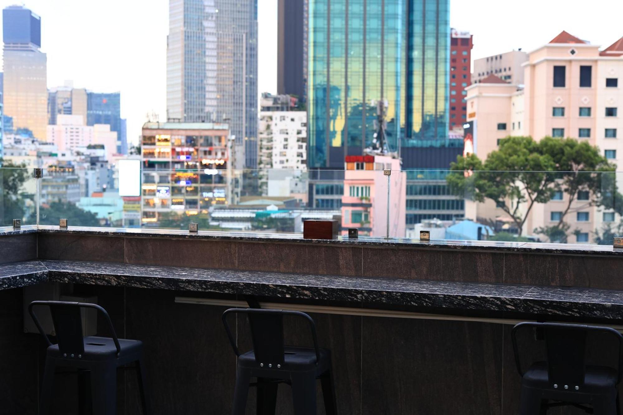 Hato Saigon Boutique Hotel & Rooftop ホーチミン市 エクステリア 写真