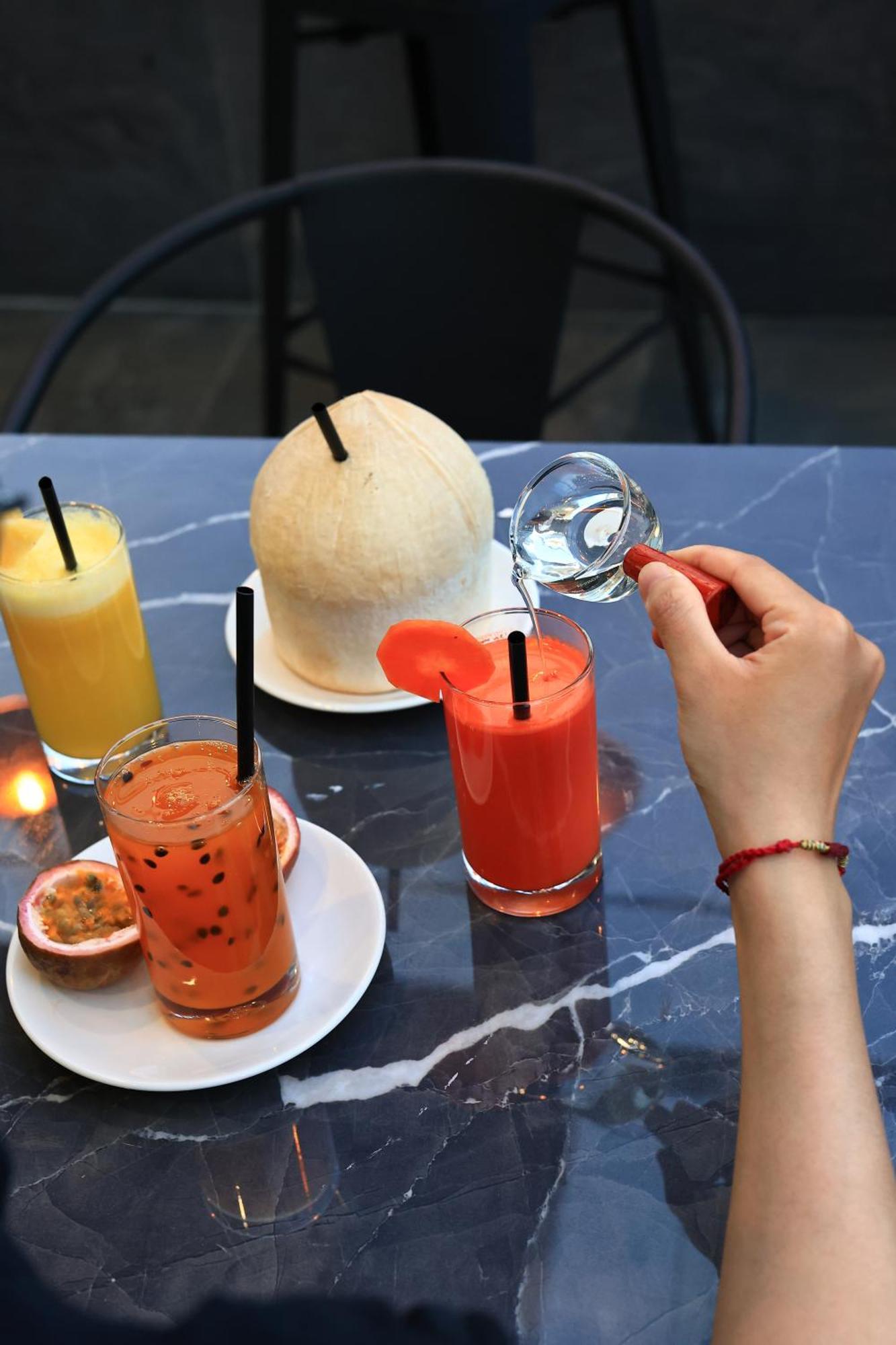 Hato Saigon Boutique Hotel & Rooftop ホーチミン市 エクステリア 写真