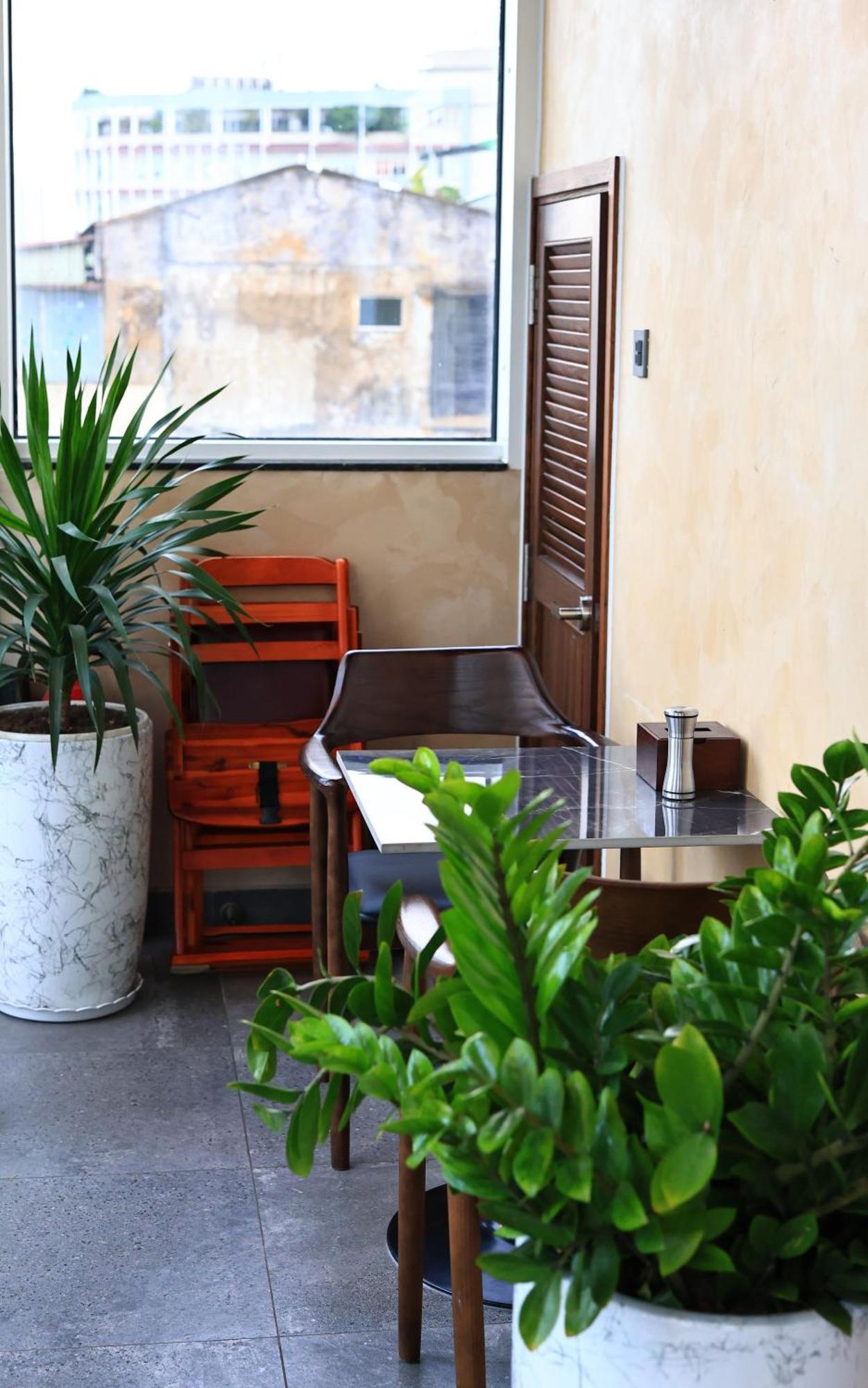 Hato Saigon Boutique Hotel & Rooftop ホーチミン市 エクステリア 写真